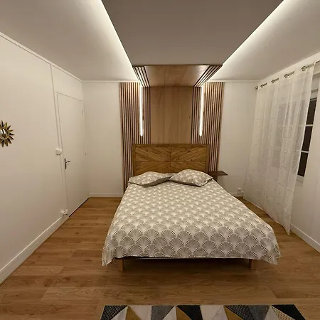 Le Rossignol 1 Er Etage * Αβράνς