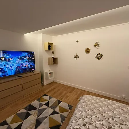 Le Rossignol 1 Er Etage *