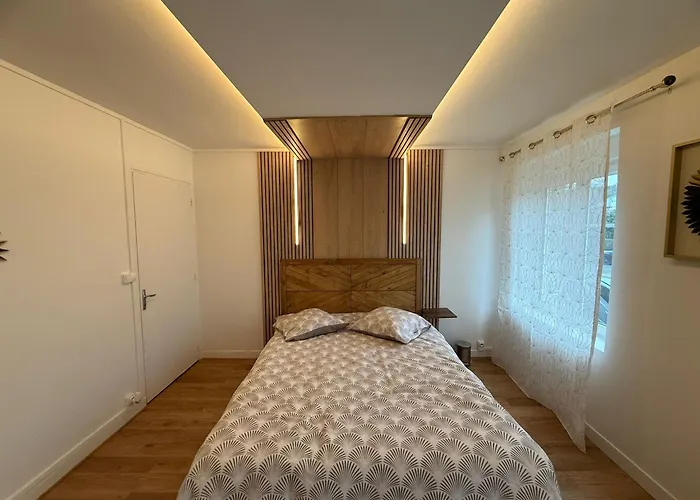 Le Rossignol 1 Er Etage * Avranches